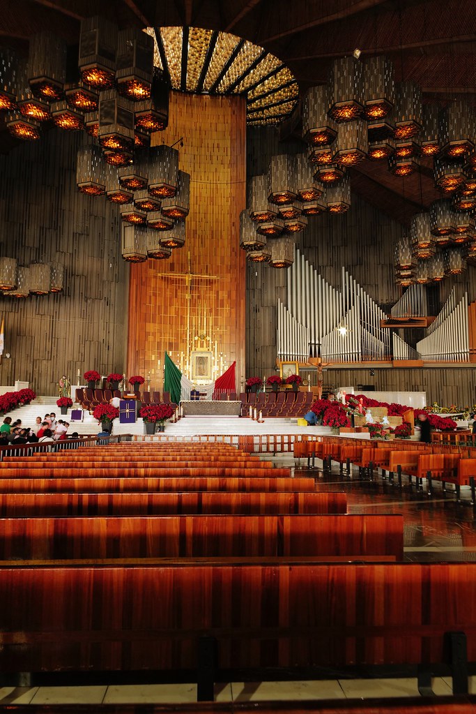 Johny Vino architecture photograph of an ornate theater auditorium