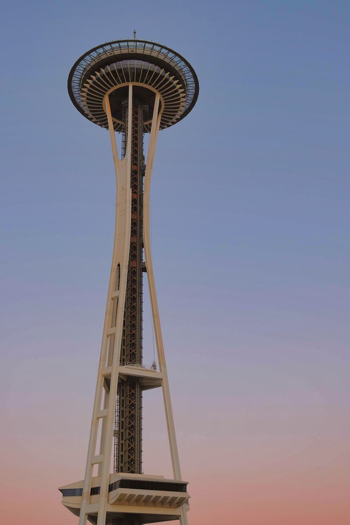 Johny Vino architecture photograph of the Seattle Space Needle