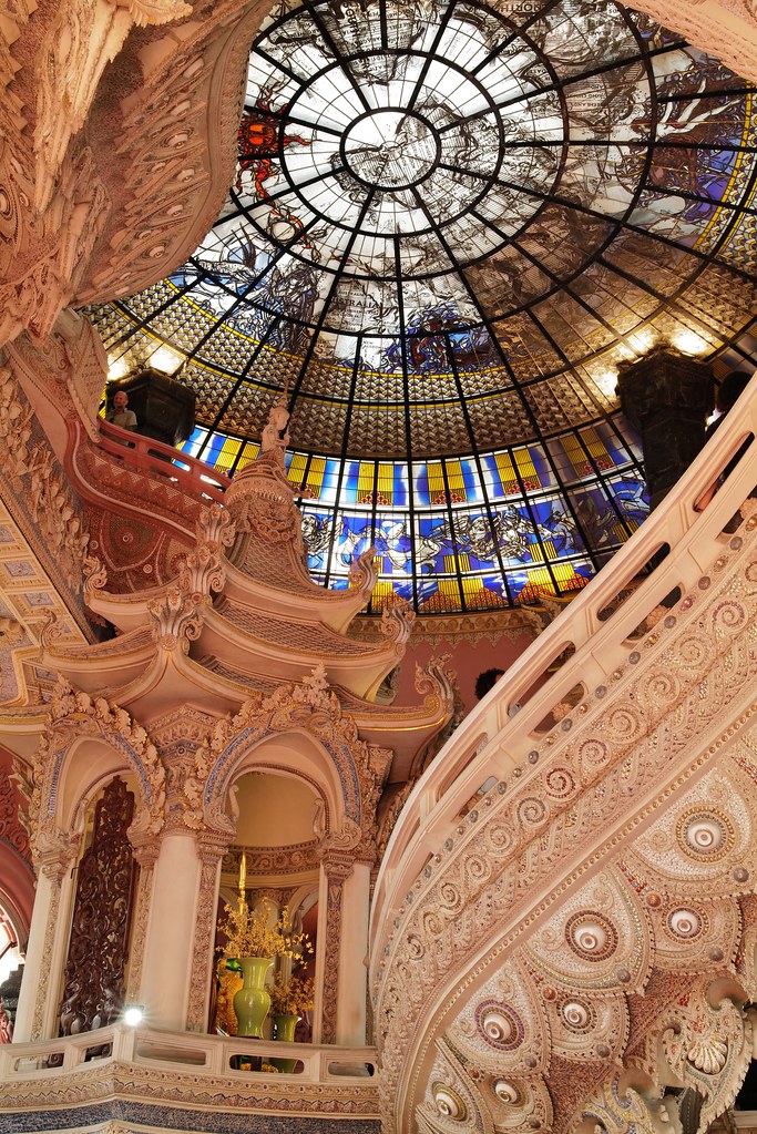Johny Vino architecture photograph of a stained glass dome interior