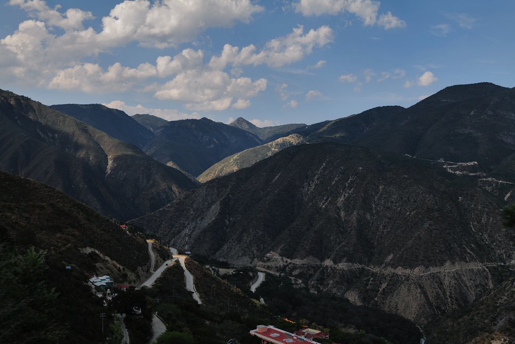 Johny Vino nature landscape photograph of a mountain road canyon