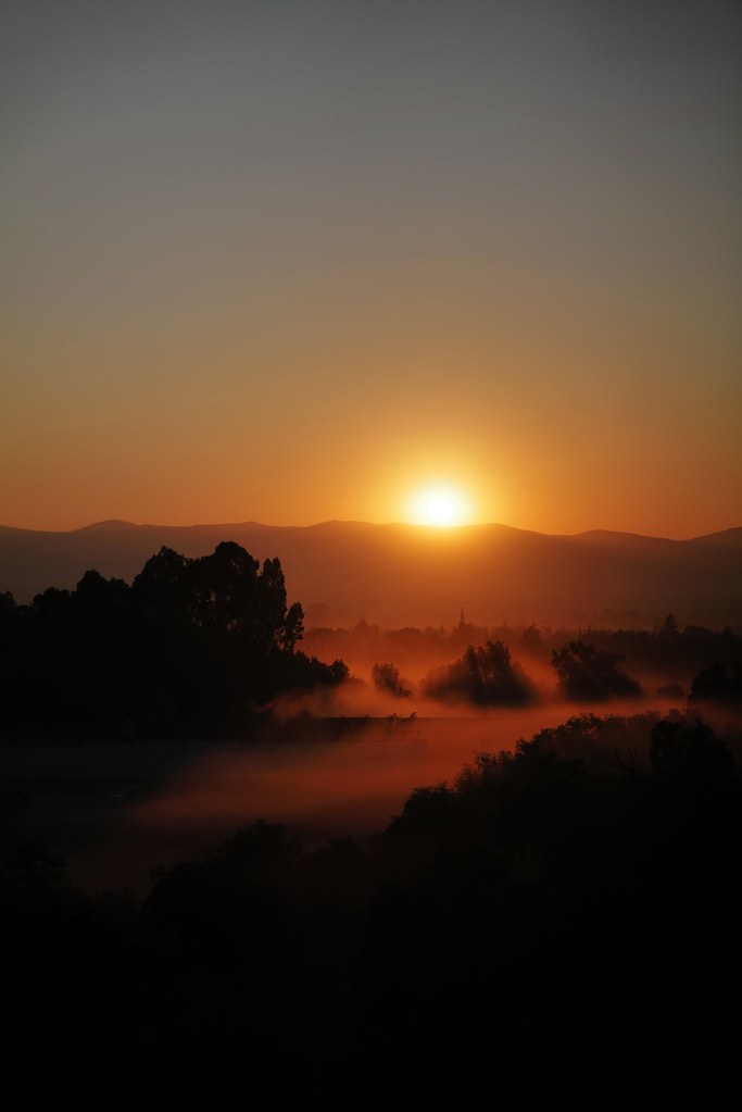 Johny Vino nature landscape photograph of sunset over a river